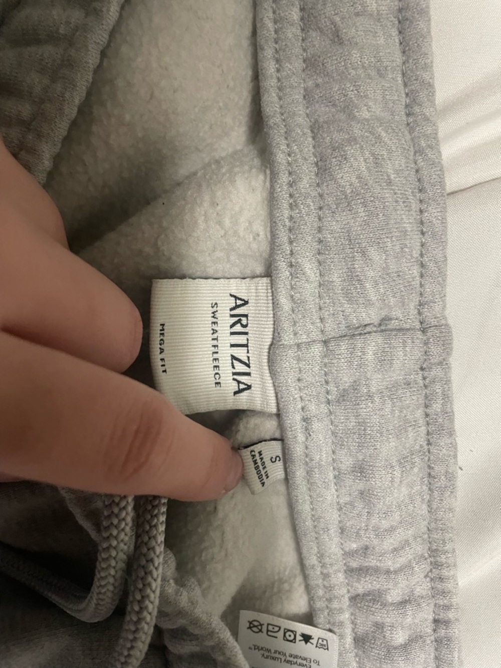 Aritzia heather chrome mega fit straight leg cargos